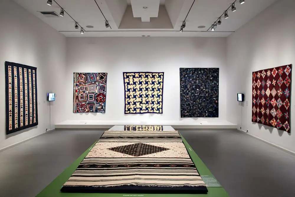 An Ecology of Quilts